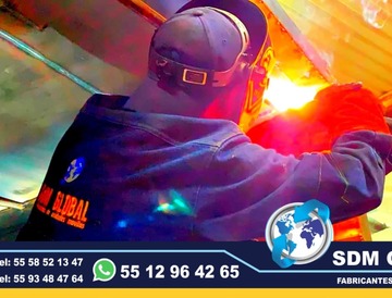 Conversion, Equipamiento de Moto Patrullas, Fabricacion y Venta de Luces Accesorios y Equipo SDM Global Mexico somos una empresa líder en el Equipamiento de MotoPatrullas asi como de unidades moviles de rescate, salvamento, proximidad, primer respodiente, equipo tactito, anti motin, fuerzas especiales, semi remolques con personal altamente capasitado para su fabricacion, Roll bar, Tumbaburros, Burrera, Banca central, Defensa trasera, Lona, Rotulacion, Pintura, Torreta de leds, sirena, bocina, codigos, estrobos, luces, etc. somos fabricantes.El término auto o moto Patrulla es utilizado para Patrullar un área concreta asignada. ​ Su función primaria es servir de apoyo a los oficiales de Policía en sus tareas diarias como rondines y traslado de delincuentes. somos fabricantes de unidades moviles especiales.Somos una Empresa Mexicana líder en el Mercado con años de experiencia, especialistas en el Equipamiento de Patrullas Equipadas Cajas y Remolques Unidades Moviles Especiales de Seguridad, Rescate, Salvamento, Salud, Comunicacion, Higine, etc.,Somos fabribricantes directos, distribuidores en todo Mexico, comunicate y te atenderemos personalmente.