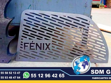 Conversion Equipamiento Fabricacion y Venta de Patrullas Pick Up, Accesorios Metalicos, Equipo Comunicacion, Luces El equipamiento Pick-up es uno de los mas completos para patrulla, ya que cuenta con una gran variedad de accesorios metálicos, así como accesorios visual acústico. En cuestión de accesorios metálicos contamos con Tumbaburros, Roll Bar de 3 Arcos Tipo Com­­ando, Banca central con respaldo, Defensa Trasera Tipo Escalón. En la parte de accesorios visual acústico cuenta con Torreta, Sirena y Bocina, adicional mente se le puede agregar un Kit de Estrobos en faros Marca WHELEN, FEDERAL SIGNAL, EPCOMSomos una Empresa Mexicana líder en el Mercado con años de experiencia, especialistas en el Equipamiento de Patrullas Equipadas Cajas y Remolques Unidades Moviles Especiales de Seguridad, Rescate, Salvamento, Salud, Comunicacion, Higine, etc.,Somos fabribricantes directos, distribuidores en todo Mexico, comunicate y te atenderemos personalmente. contamos con las mejores marcas en el mecado 