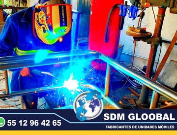 Conversion, Equipamiento de Moto Patrullas, Fabricacion y Venta de Luces Accesorios y Equipo SDM Global Mexico somos una empresa líder en el Equipamiento de MotoPatrullas asi como de unidades moviles de rescate, salvamento, proximidad, primer respodiente, equipo tactito, anti motin, fuerzas especiales, semi remolques con personal altamente capasitado para su fabricacion, Roll bar, Tumbaburros, Burrera, Banca central, Defensa trasera, Lona, Rotulacion, Pintura, Torreta de leds, sirena, bocina, codigos, estrobos, luces, etc. somos fabricantes.El término auto o moto Patrulla es utilizado para Patrullar un área concreta asignada. ​ Su función primaria es servir de apoyo a los oficiales de Policía en sus tareas diarias como rondines y traslado de delincuentes. somos fabricantes de unidades moviles especiales.Somos una Empresa Mexicana líder en el Mercado con años de experiencia, especialistas en el Equipamiento de Patrullas Equipadas Cajas y Remolques Unidades Moviles Especiales de Seguridad, Rescate, Salvamento, Salud, Comunicacion, Higine, etc.,Somos fabribricantes directos, distribuidores en todo Mexico, comunicate y te atenderemos personalmente.