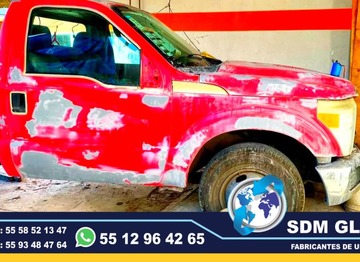 En Sdm Global Mexico Fabricacion conversion equipamiento y venta de Ambulancias de traslado en Mexico, somos fabricantes directos en Mexico. Sdm Global Mexico empresa 100% especializada en la venta fabricación conversión equipamiento de diferentes tipos de ambulancias de traslado y vehículos de emergencia, ofreciendo soluciones personalizadas para diversas necesidades en el mercado nacional.Dedicados a la fabricación de ambulancias y patrullas, ofreciendo servicios relacionados con la seguridad y emergencias, venta de unidades médicas móviles y ambulancias, además de carrocerías industriales,Somos un fabricante mexicano con más de 15 años de experiencia, especializado en la fabricación y comercialización de ambulancias y vehículos de rescate, con un enfoque en la alta calidad y el cumplimiento de normativas mexicanas.Diseñamos y equipamos ambulancias con la tecnología y los materiales necesarios para asegurar funcionalidad y seguridad, cumpliendo con las normativas mexicanas.En Sdm Global Mexico nos dedicamos a la Fabricacion conversion equipamiento y venta de Unidades Moviles Medicas Especiales en Mexico, somos fabricantes directos en Mexico.